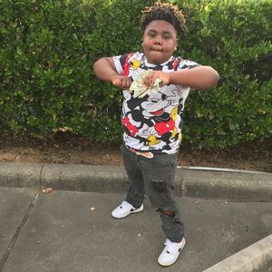 Meet your Posher, Keithen